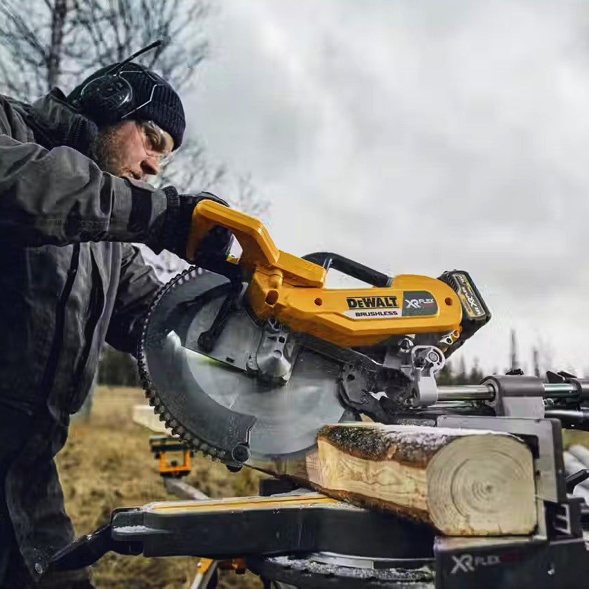 54V XR Kapp- og Gjærsag 305mm