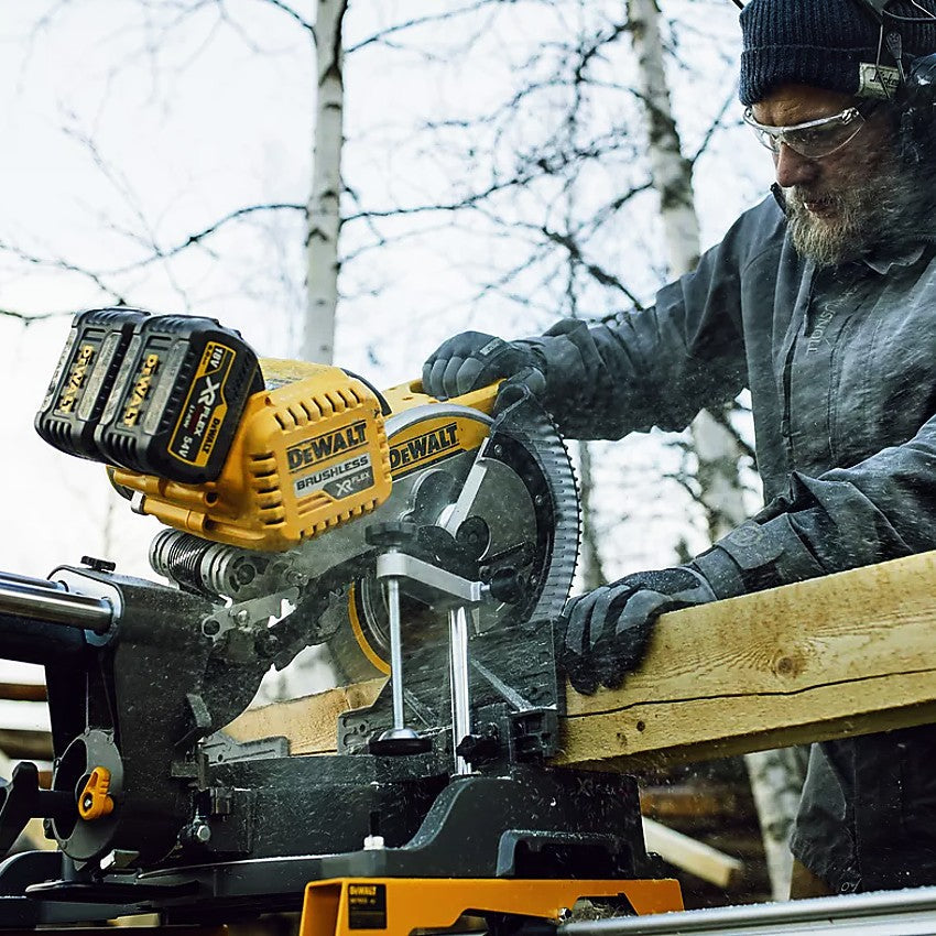 54V XR Kapp- og Gjærsag 305mm