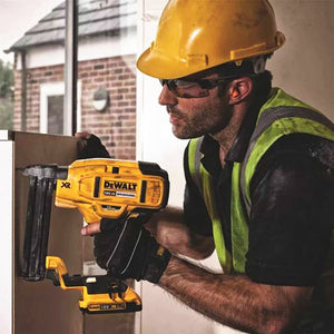 Dewalt 18V XR Krampepistol DCN681D2
